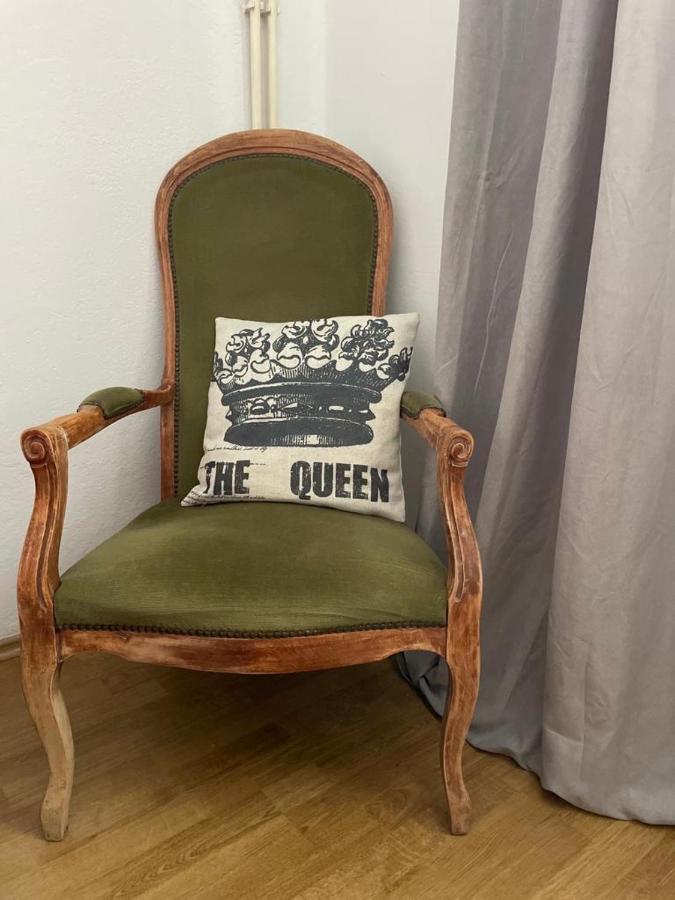 Mare I Kate Apartmani Tribalj Eksteriør billede